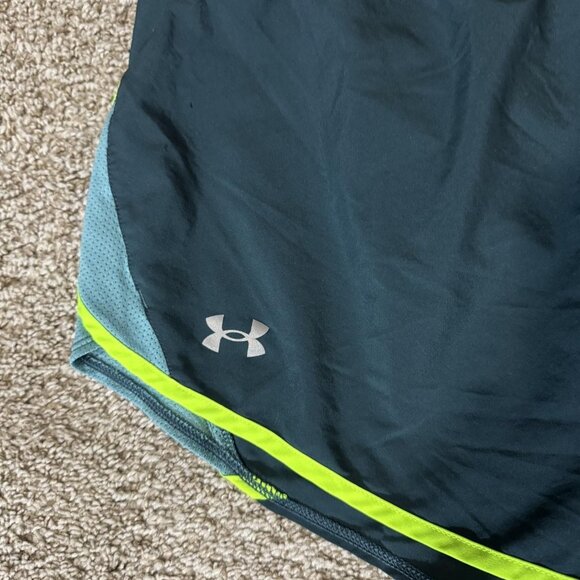 Under Armour Shorts Womens Large Black Green Neon HeatGear Running Split Liner - Picture 2 of 7